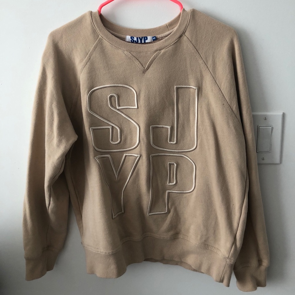 SJYP sweatshirt